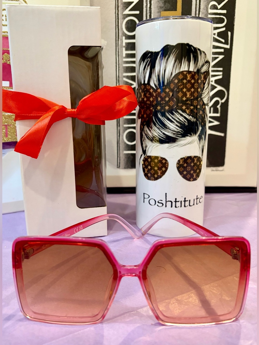 NIB POSHTITUTE 20oz Tumbler wi/cleaning brush & metal straw.Includes accessories - Picture 2 of 12